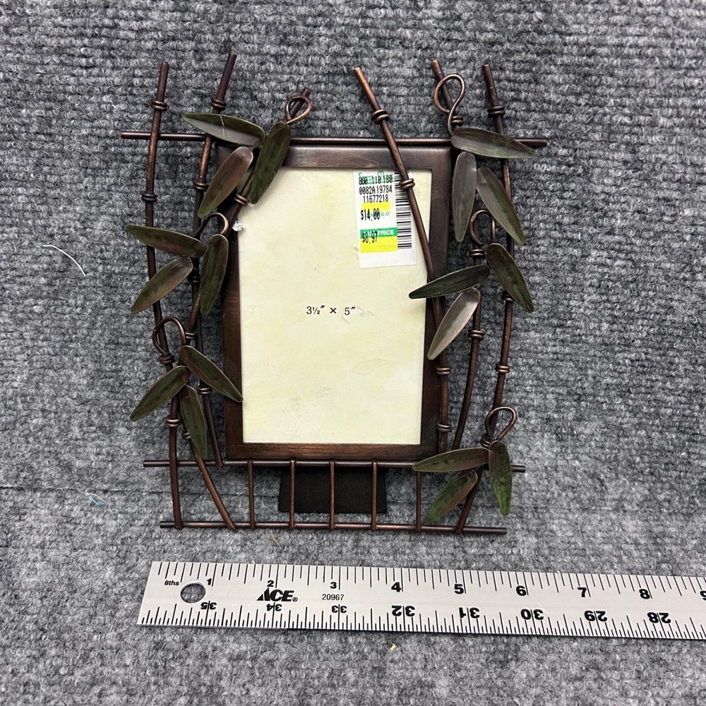 Bamboo Leaf Metal Picture Frame Bronze Green Asian Style 3.5x5 Tabletop Decor